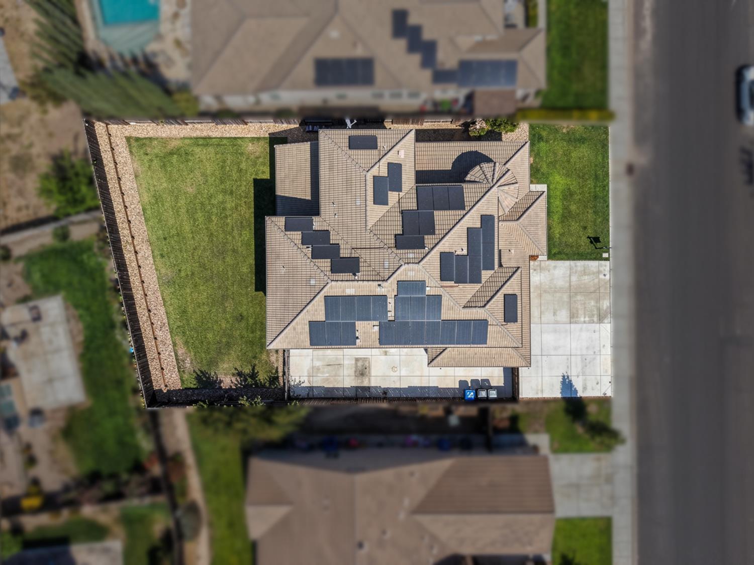 849 Harvest Mill Dr, Manteca, CA 95336