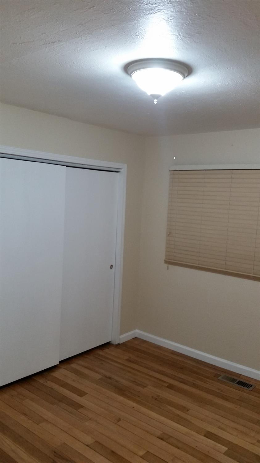 148 Frances Ave, Modesto, CA 95354