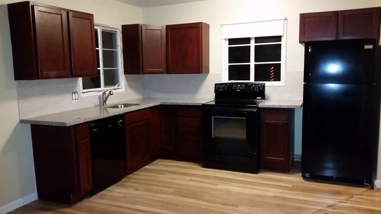 148 Frances Ave, Modesto, CA 95354