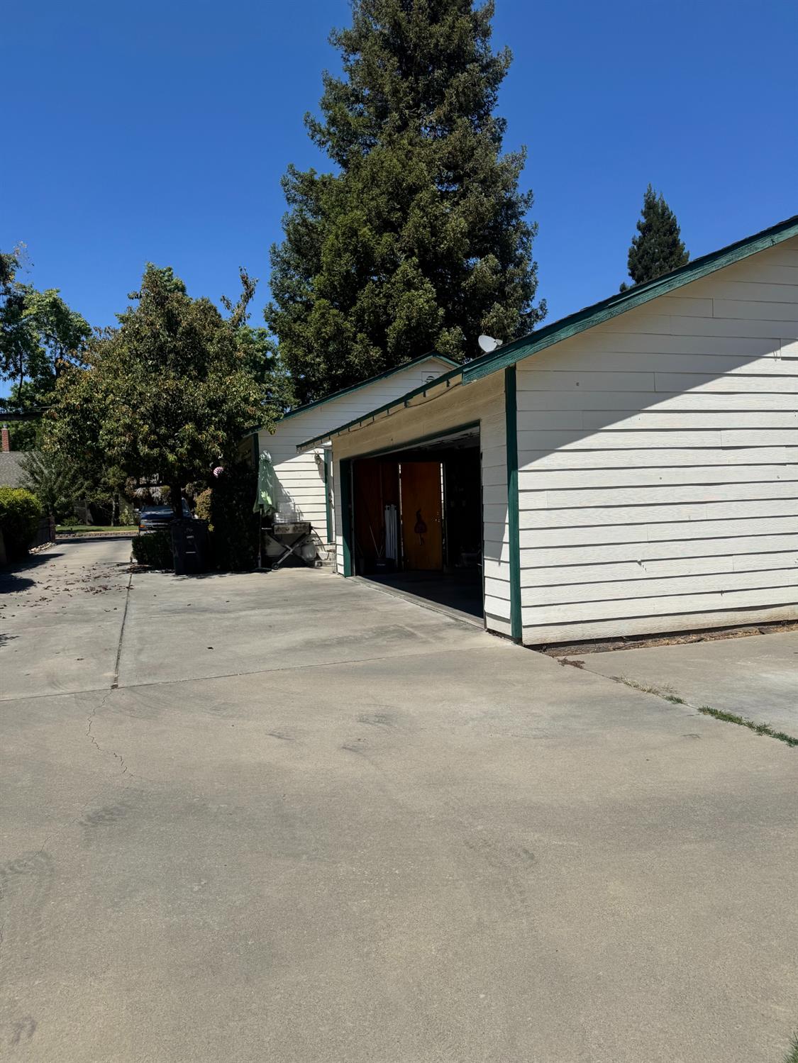 148 Frances Ave, Modesto, CA 95354
