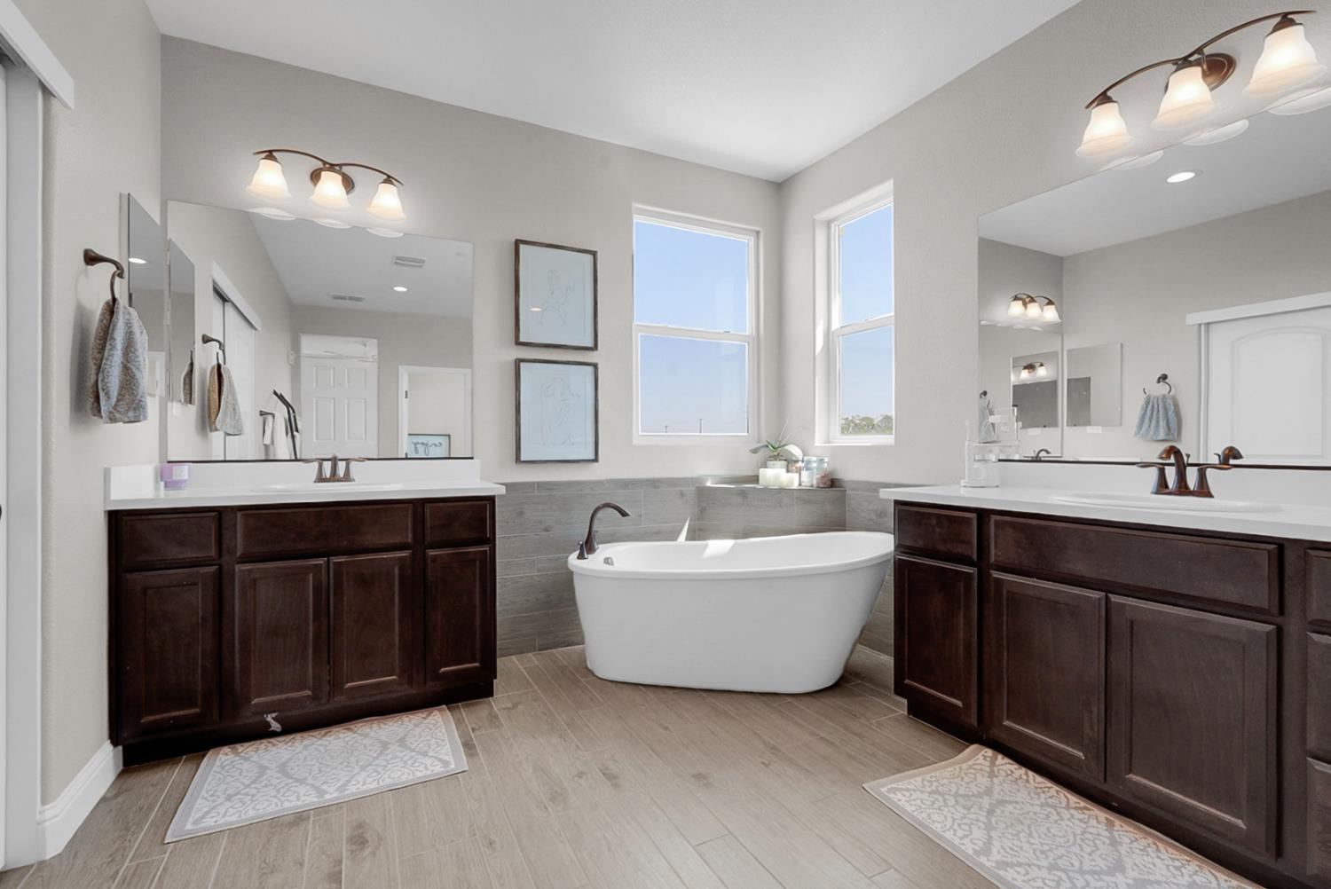 Open Photo