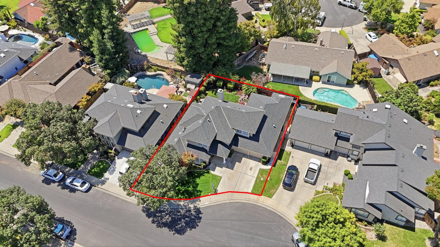 3221 Lakeshore Ct, Modesto, CA 95355
