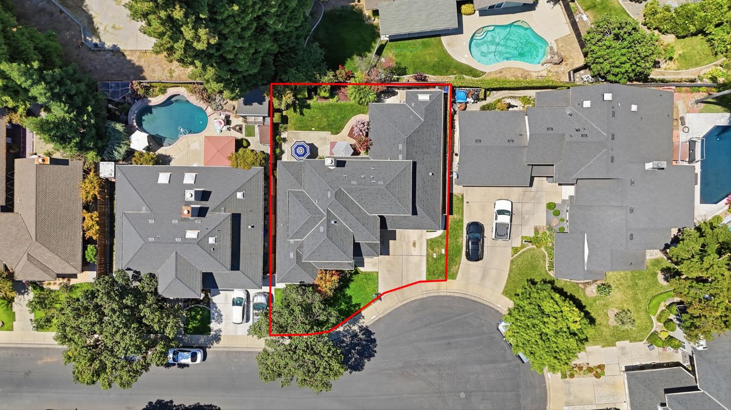 3221 Lakeshore Ct, Modesto, CA 95355