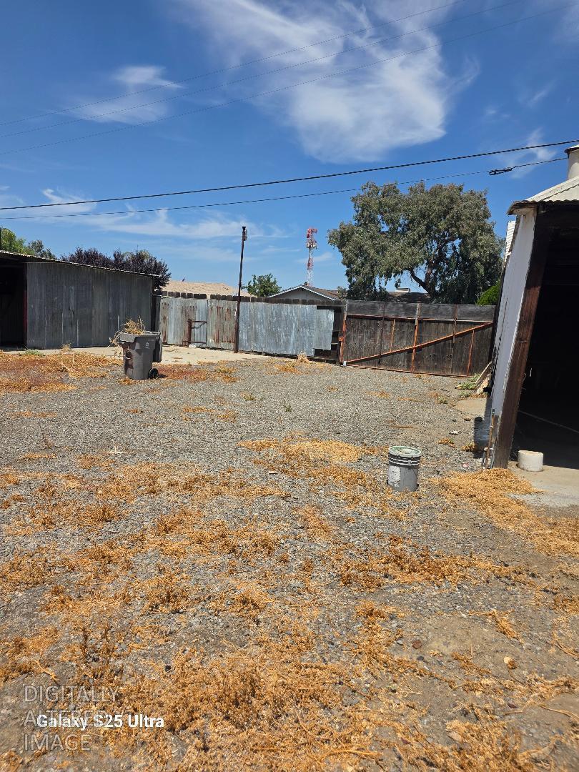 615 Madrone St, Los Banos, CA 93635