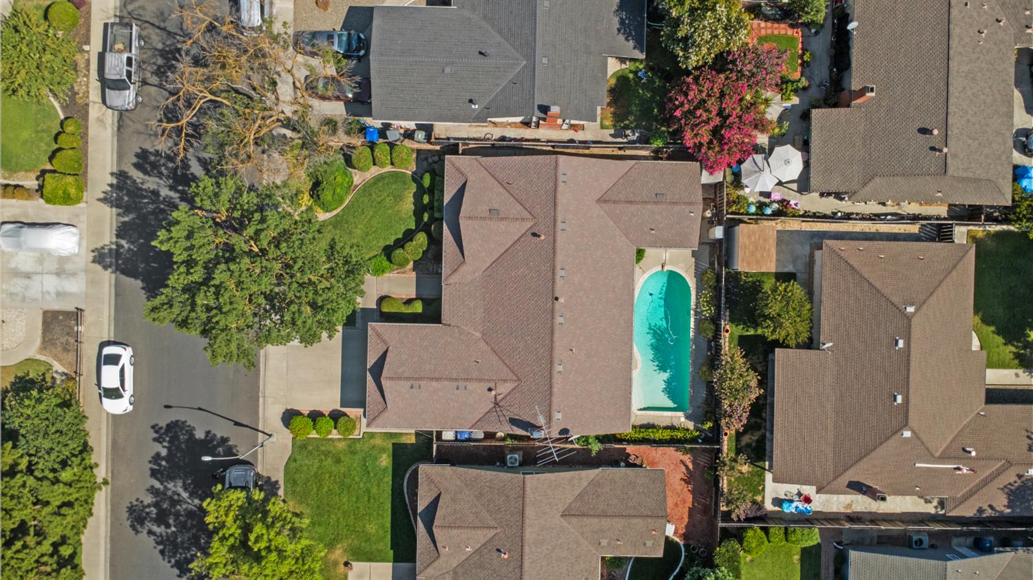 3320 Alta Way, Modesto, CA 95350