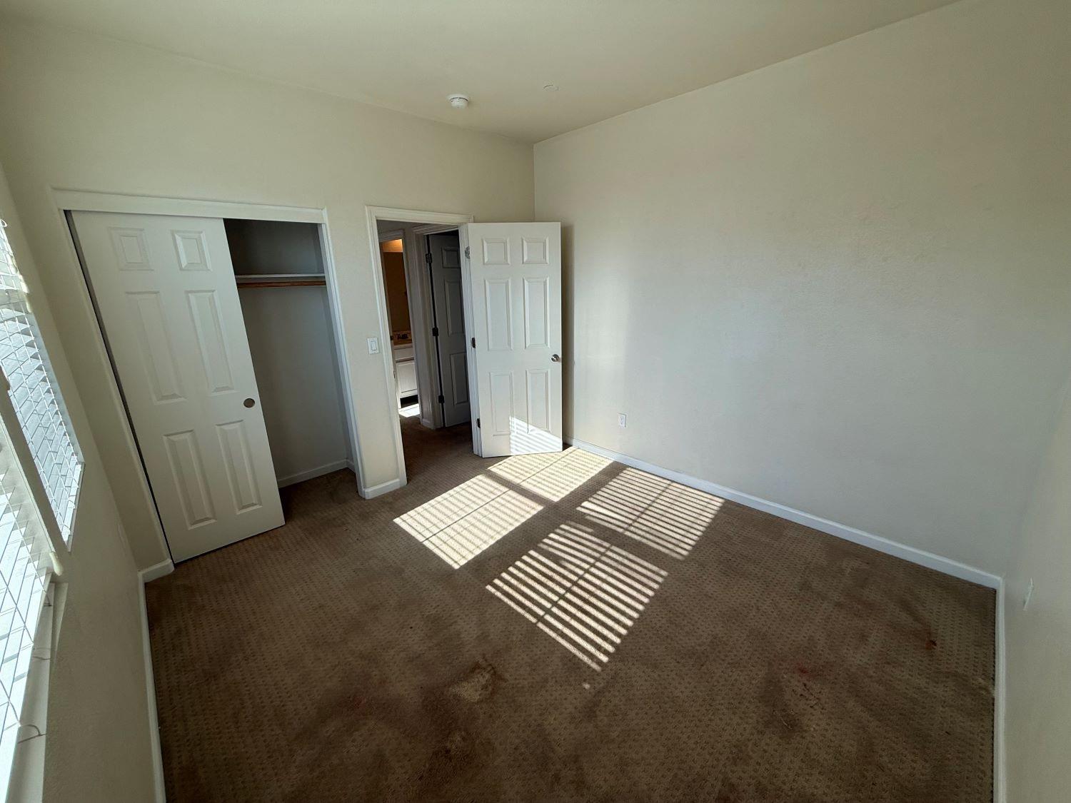 2217 Novi Dr, Riverbank, CA 95367