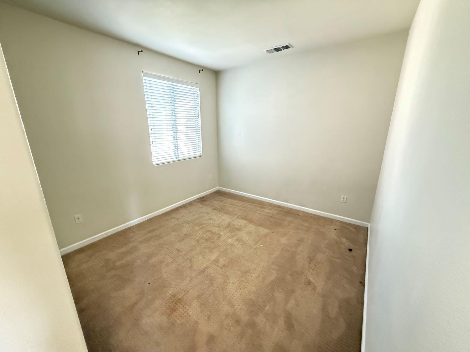 2217 Novi Dr, Riverbank, CA 95367