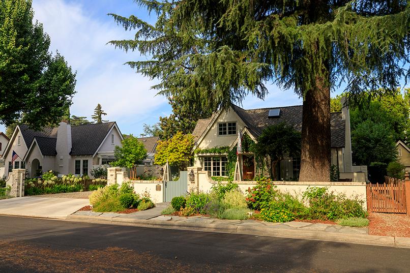 923 Magnolia Ave, Modesto, CA 95350