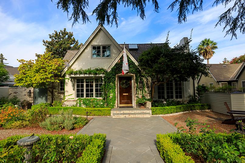923 Magnolia Ave, Modesto, CA 95350