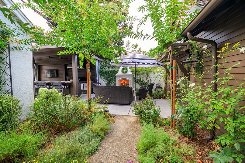923 Magnolia Ave, Modesto, CA 95350