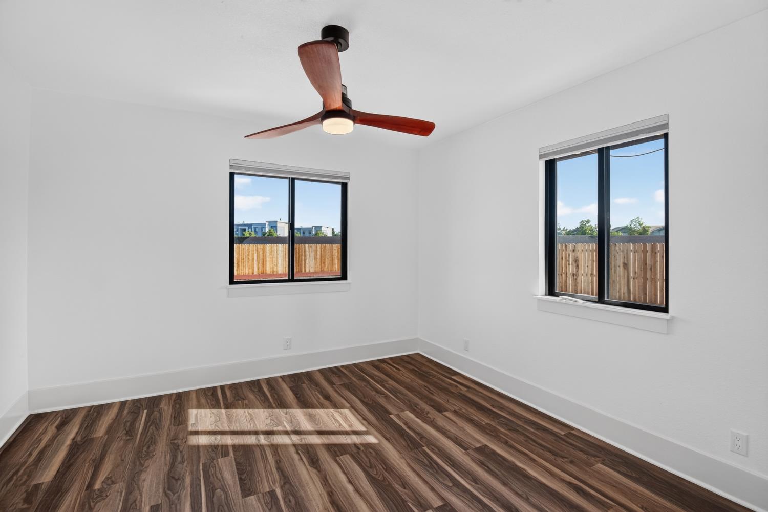 1385 W North Bear Creek Dr, Merced, CA 95348