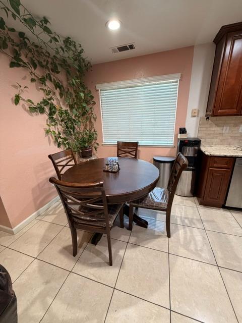 846 Wycliffe Dr, Livingston, CA 95334
