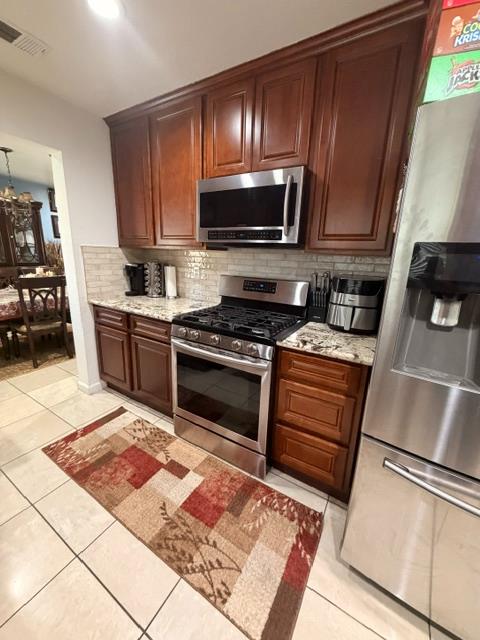846 Wycliffe Dr, Livingston, CA 95334