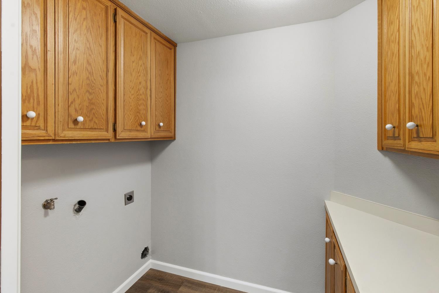 1828 Oak Leaf Dr, Modesto, CA 95354