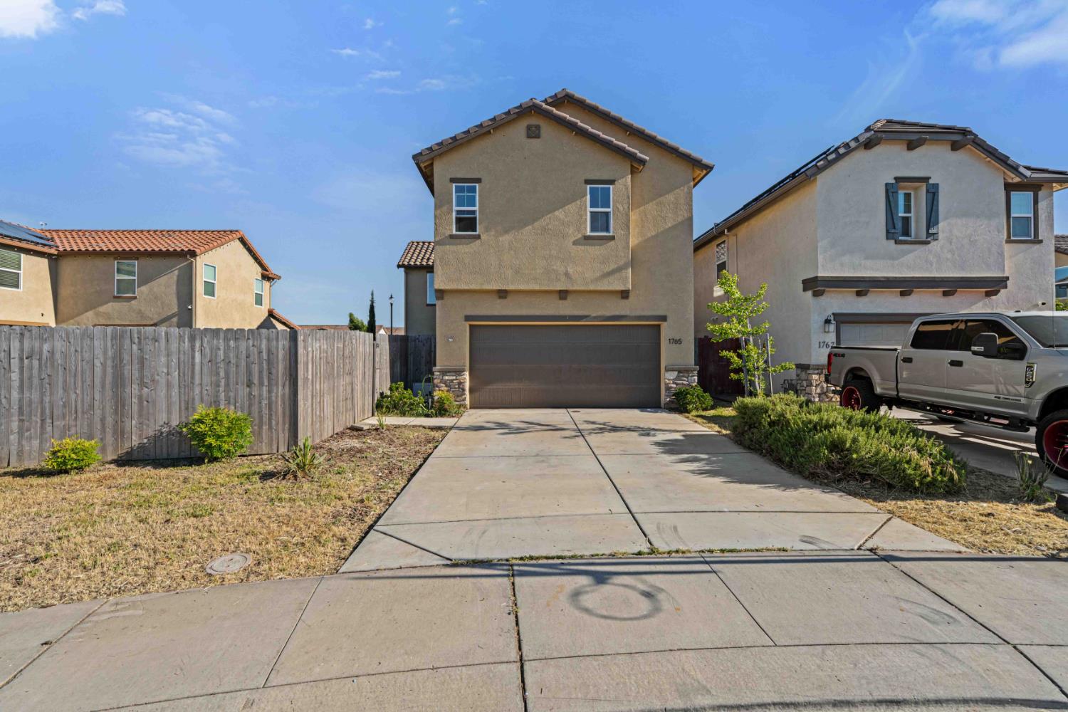1765 W Woodward Ave, Manteca, CA 95337