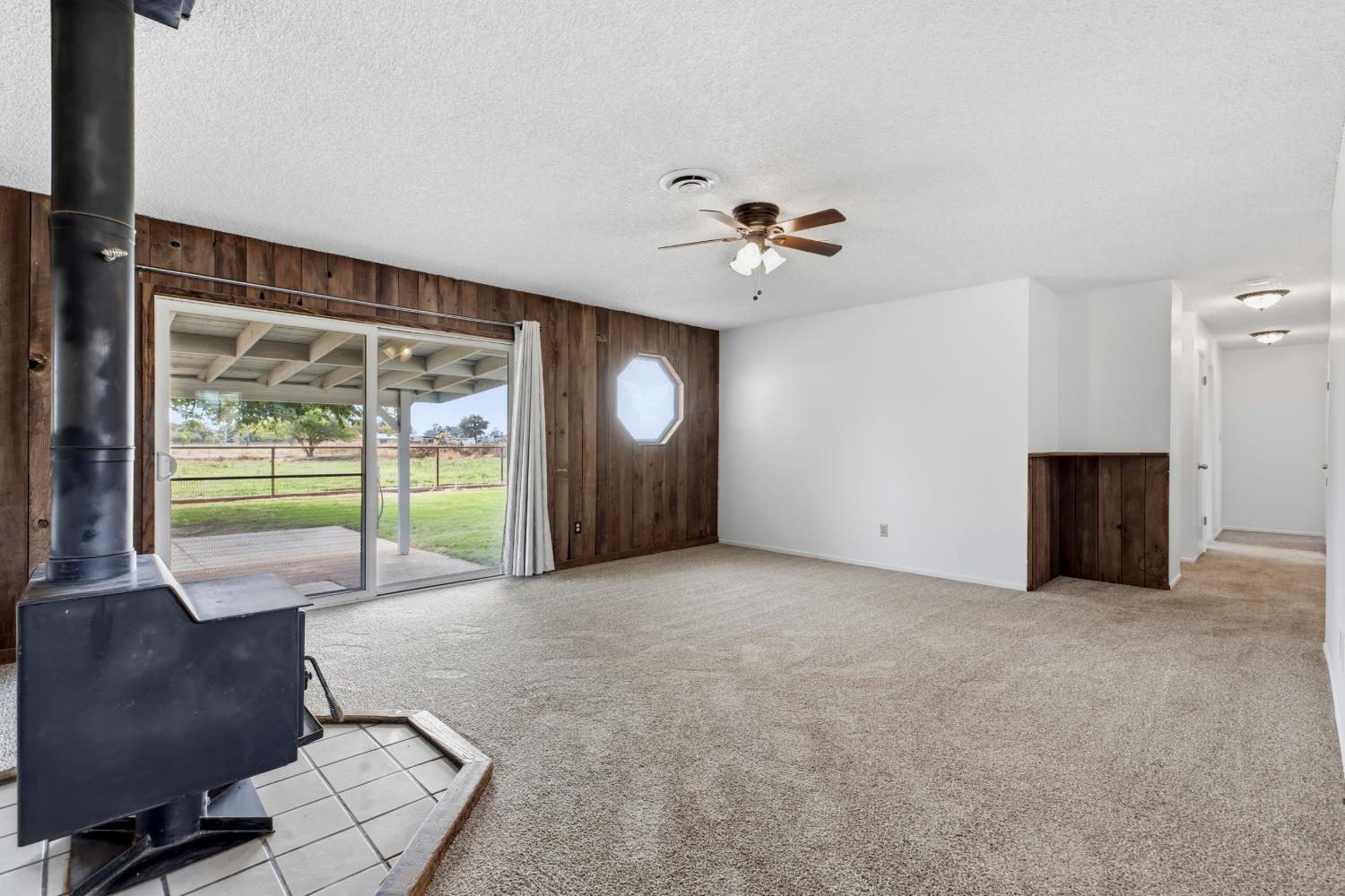 3660 Van Dusen Ave, Riverbank, CA 95367