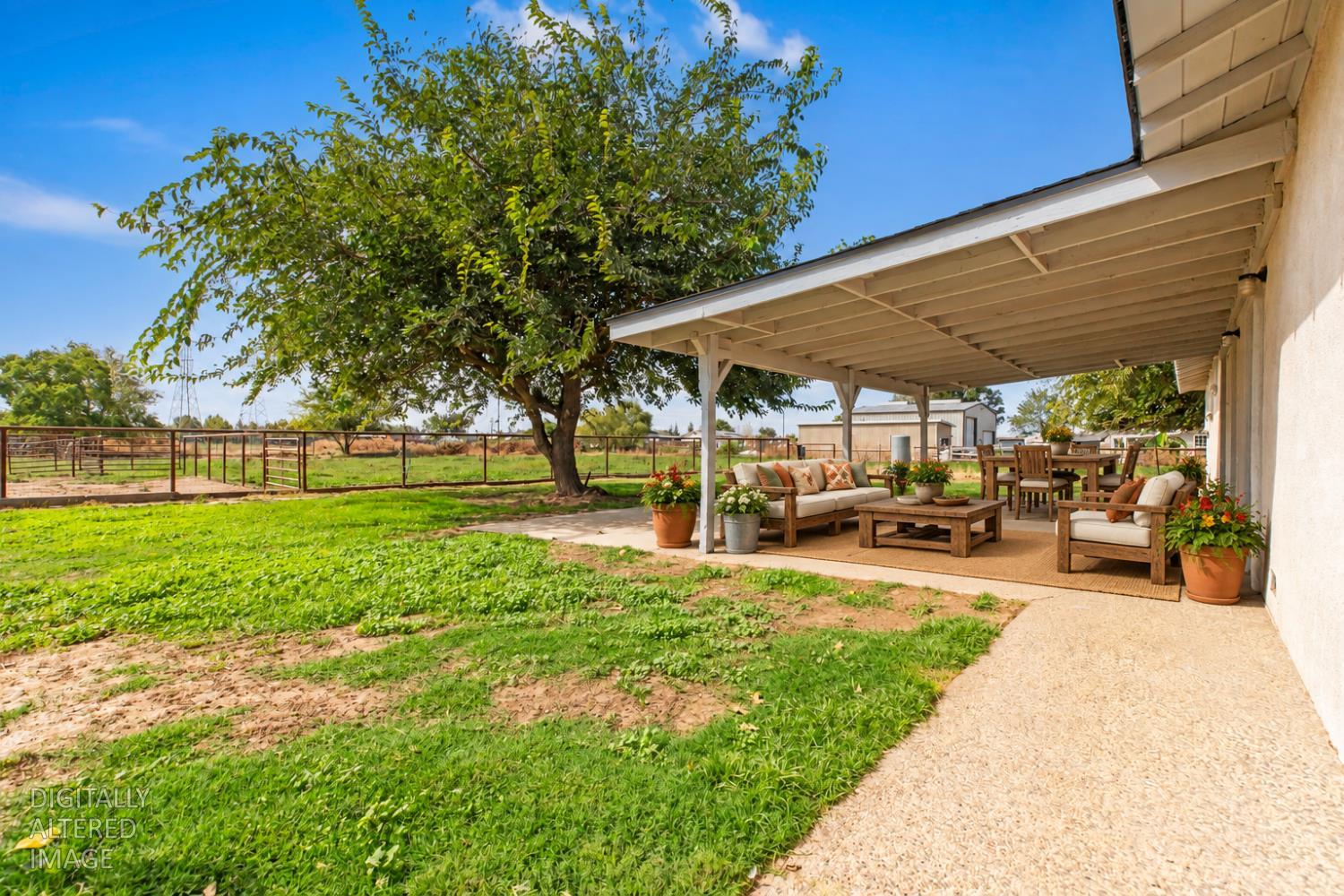 3660 Van Dusen Ave, Riverbank, CA 95367