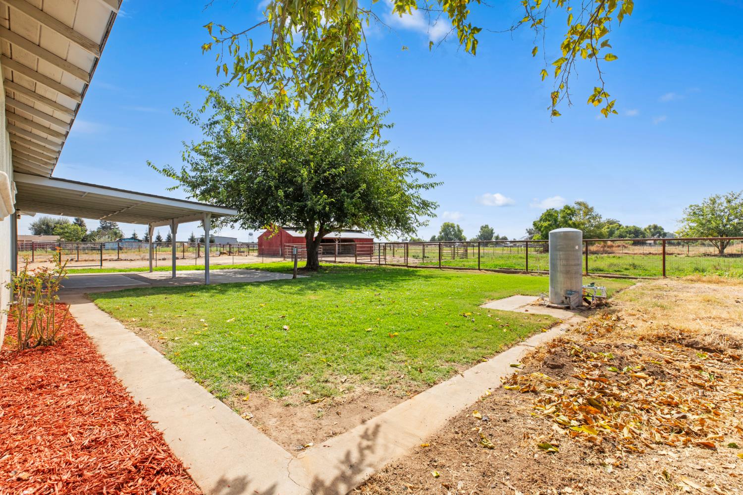 3660 Van Dusen Ave, Riverbank, CA 95367