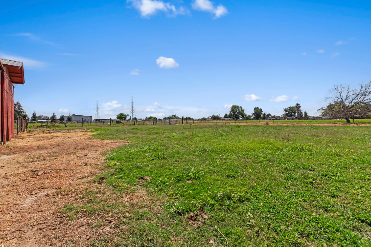 3660 Van Dusen Ave, Riverbank, CA 95367