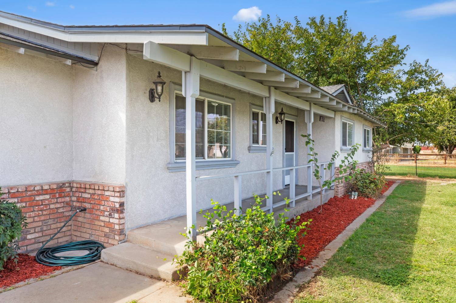 3660 Van Dusen Ave, Riverbank, CA 95367