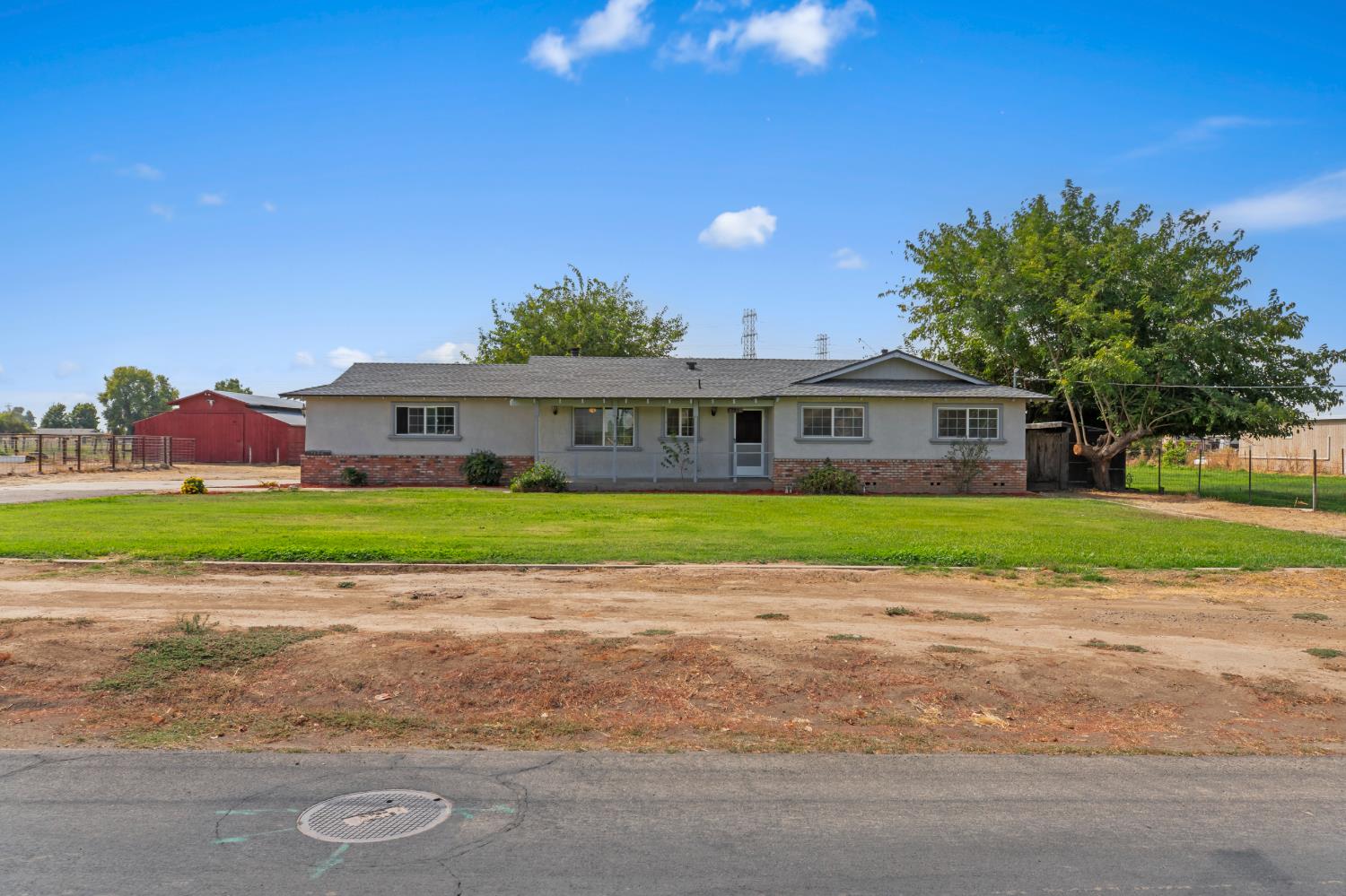 3660 Van Dusen Ave, Riverbank, CA 95367