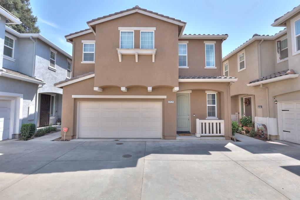 3928 Purple Finch Ln, Modesto, CA 95355