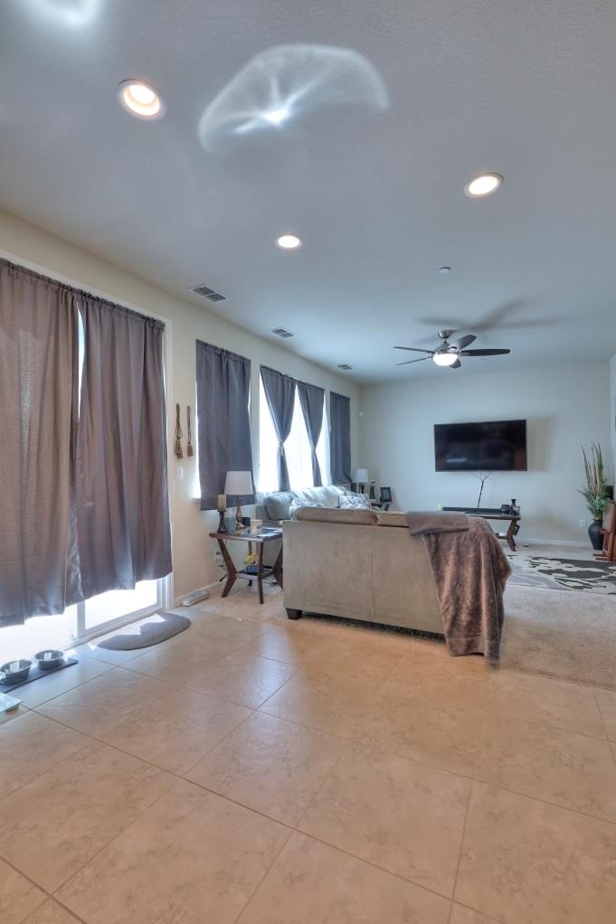 3928 Purple Finch Ln, Modesto, CA 95355