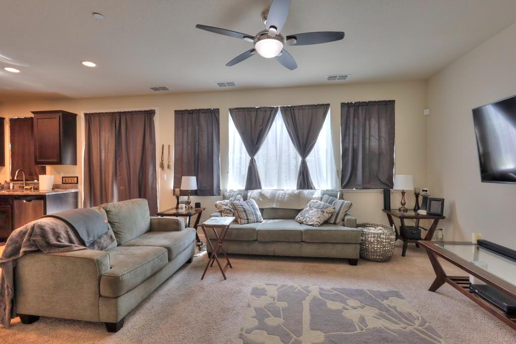 3928 Purple Finch Ln, Modesto, CA 95355