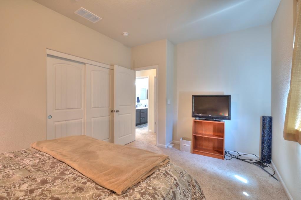 3928 Purple Finch Ln, Modesto, CA 95355