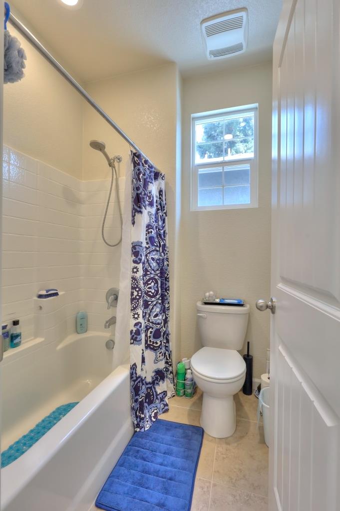 3928 Purple Finch Ln, Modesto, CA 95355