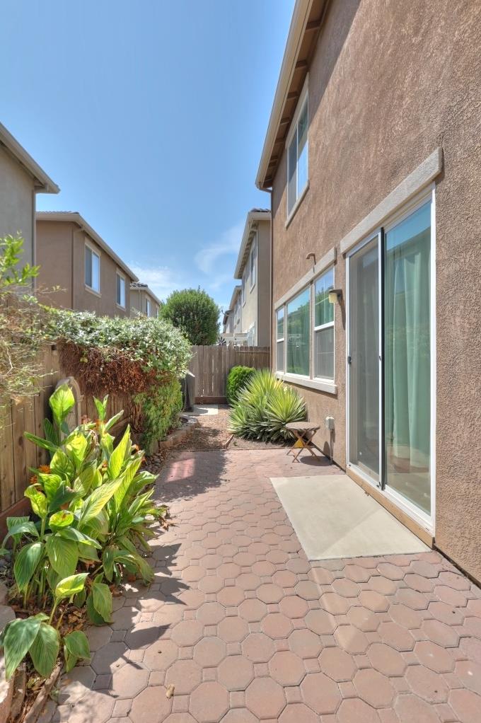 3928 Purple Finch Ln, Modesto, CA 95355