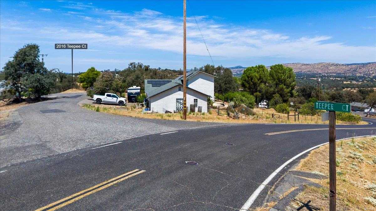 2016 Teepee Ct, Copperopolis, CA 95228