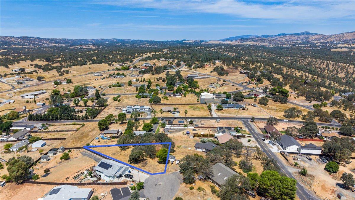 2016 Teepee Ct, Copperopolis, CA 95228