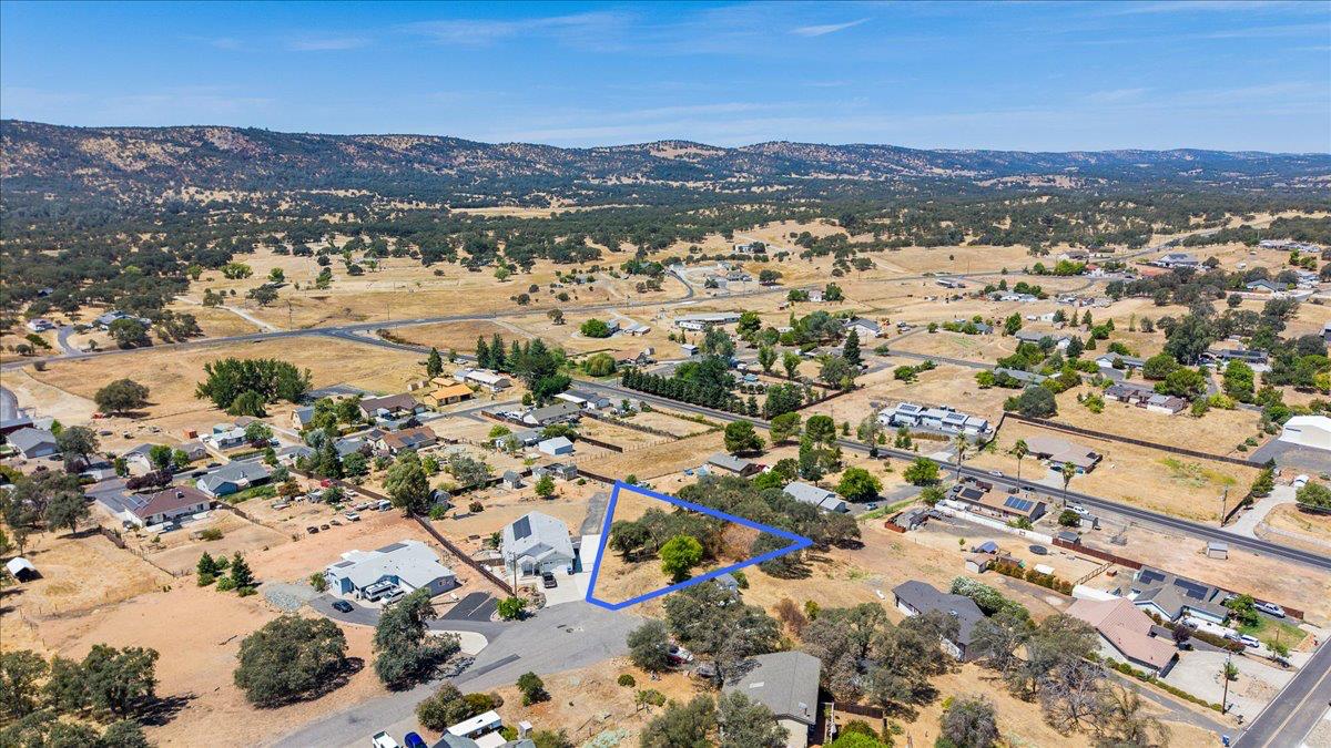2016 Teepee Ct, Copperopolis, CA 95228