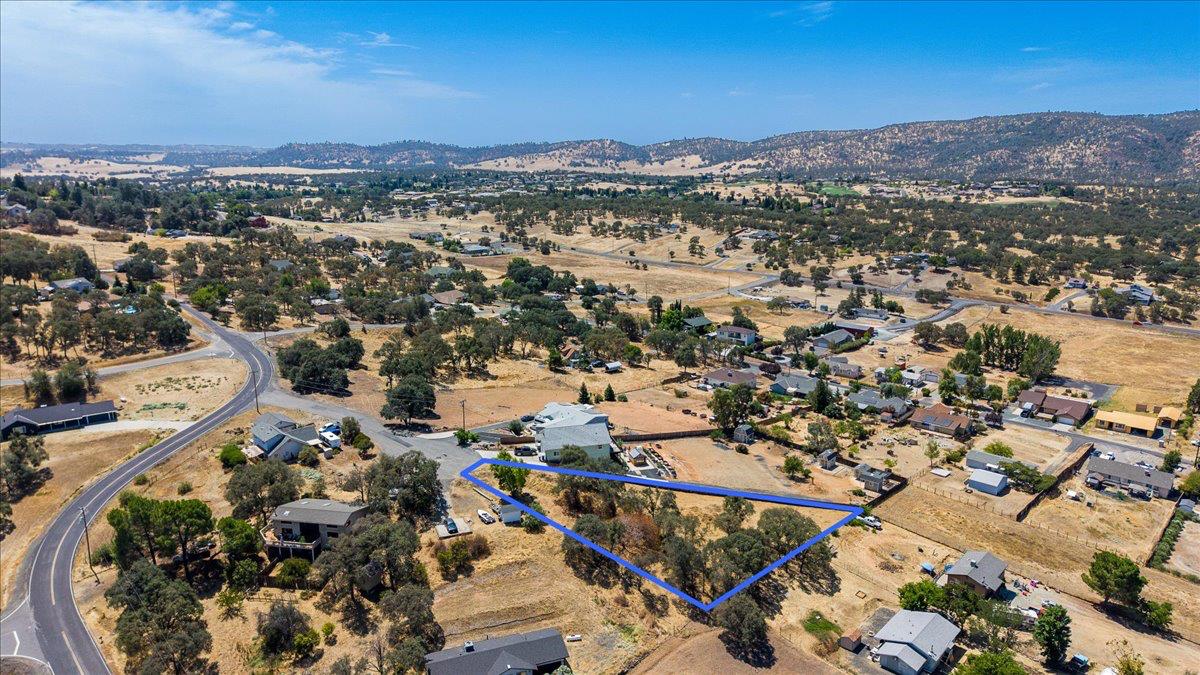 2016 Teepee Ct, Copperopolis, CA 95228