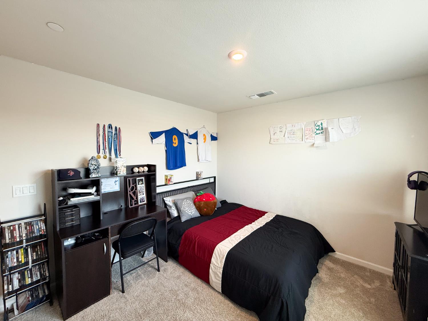2856 Pixley Ct, Manteca, CA 95337