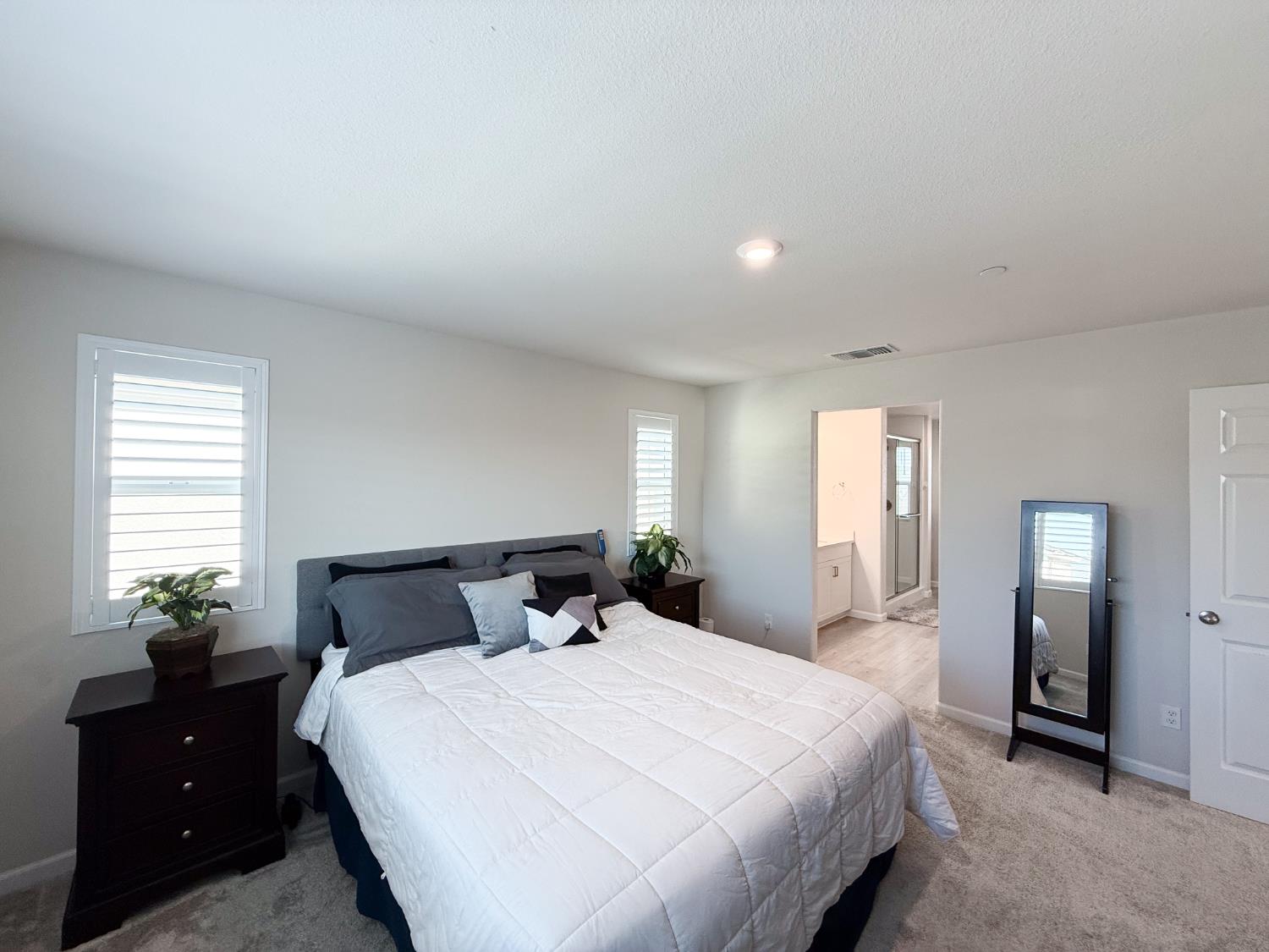 2856 Pixley Ct, Manteca, CA 95337