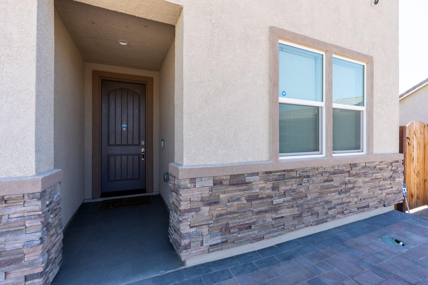 1856 Morro Ct, Los Banos, CA 93635