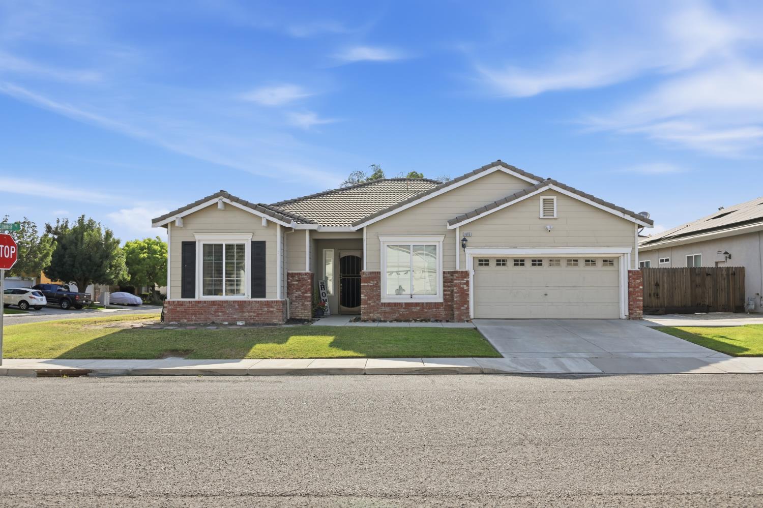1635 Dutch Corner Dr, Newman, CA 95360