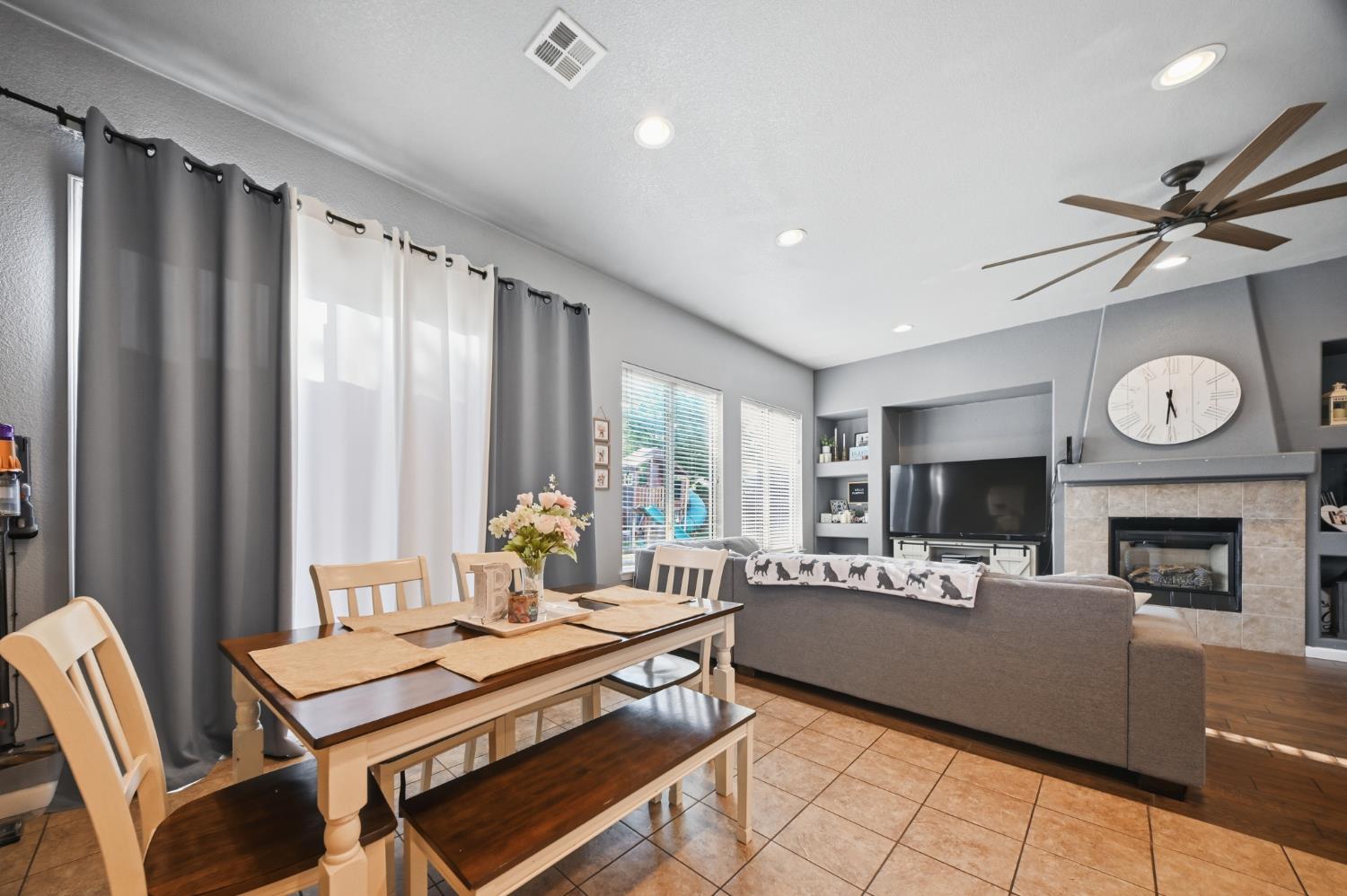 1635 Dutch Corner Dr, Newman, CA 95360