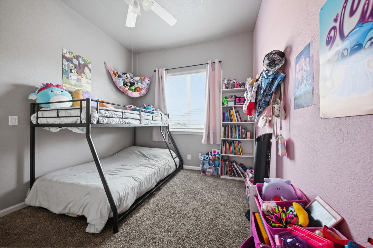 1635 Dutch Corner Dr, Newman, CA 95360