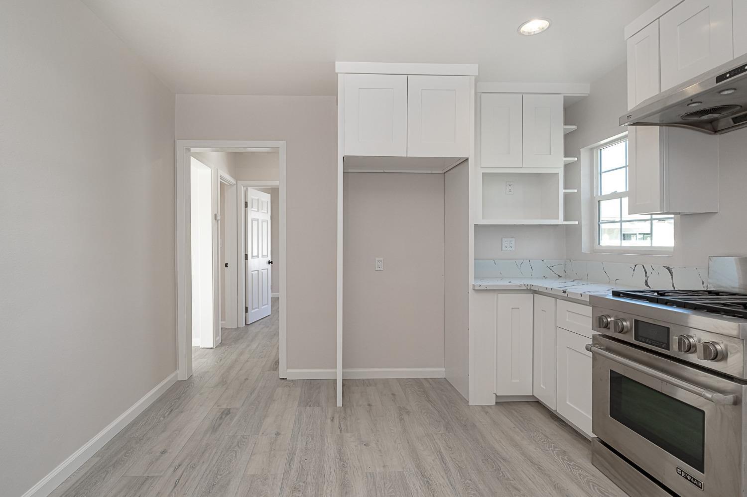 921 W 4th street, Ripon, CA 95366