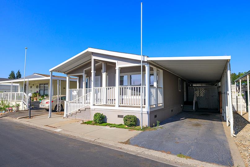 2505 Jackson Ave #154, Escalon, CA 95320