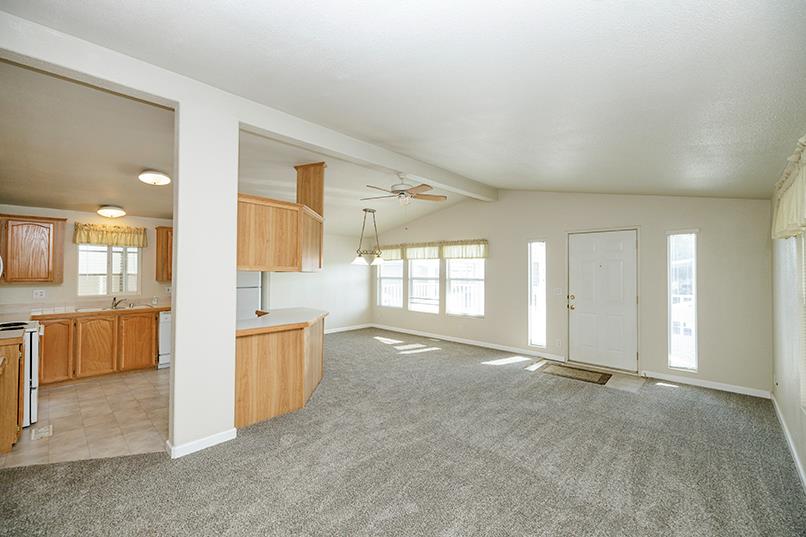2505 Jackson Ave #154, Escalon, CA 95320