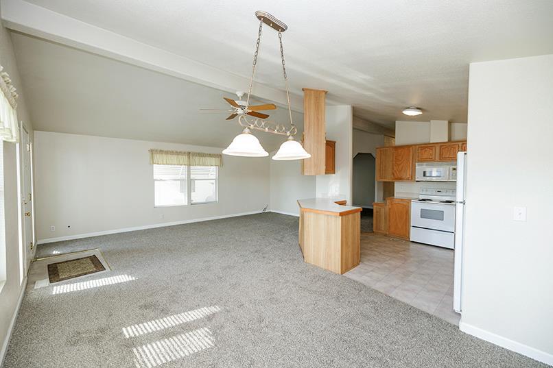 2505 Jackson Ave #154, Escalon, CA 95320