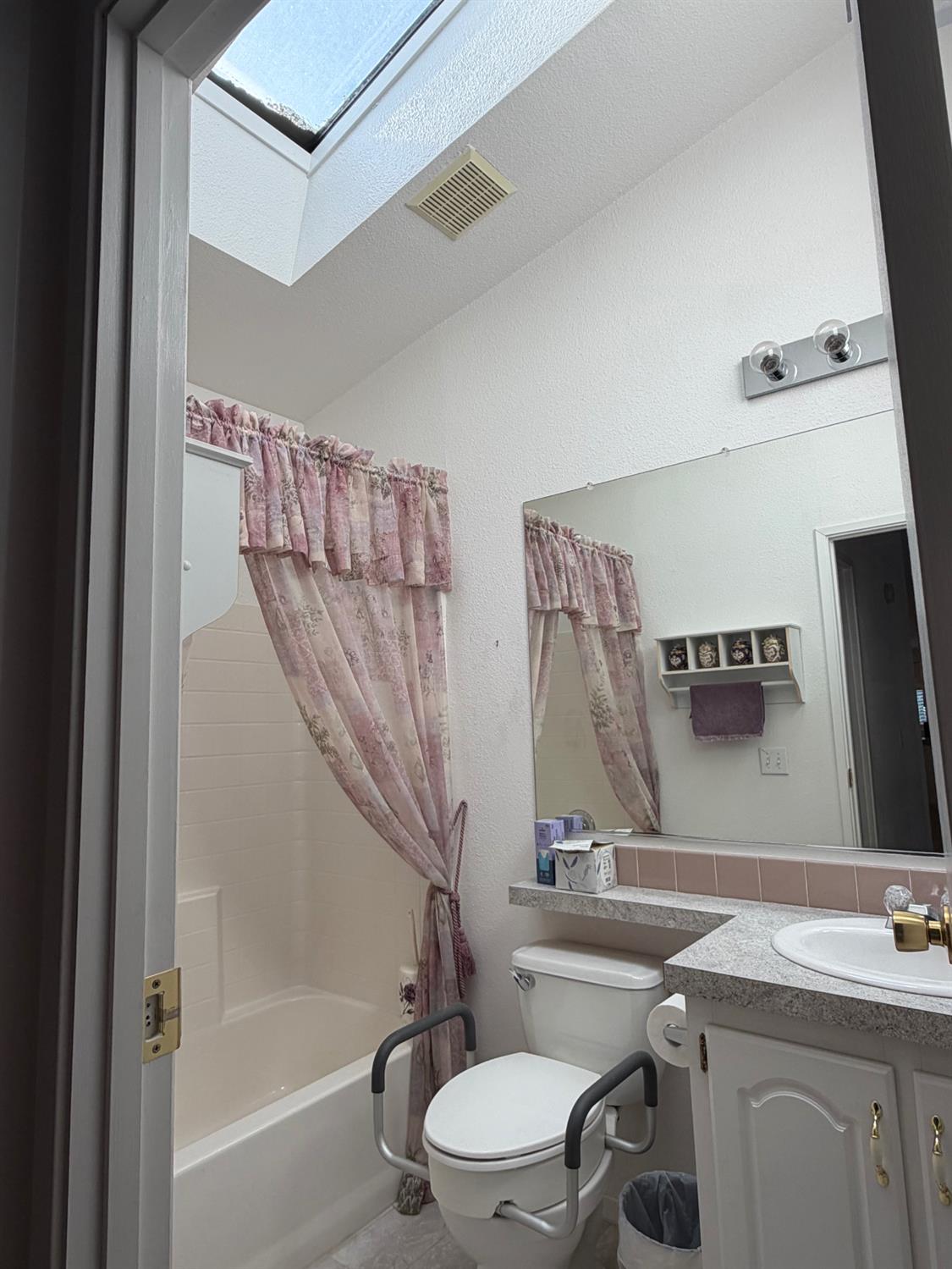 500 N Tully Rd #44, Turlock, CA 95380