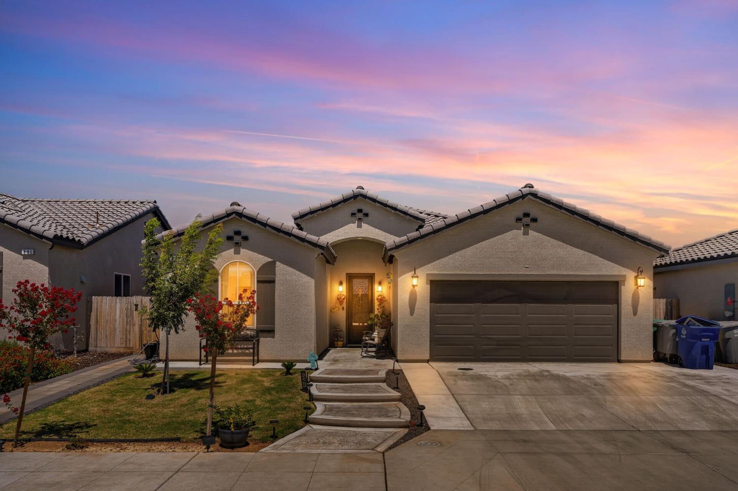 897 Gunnison Dr, Madera, CA 93638