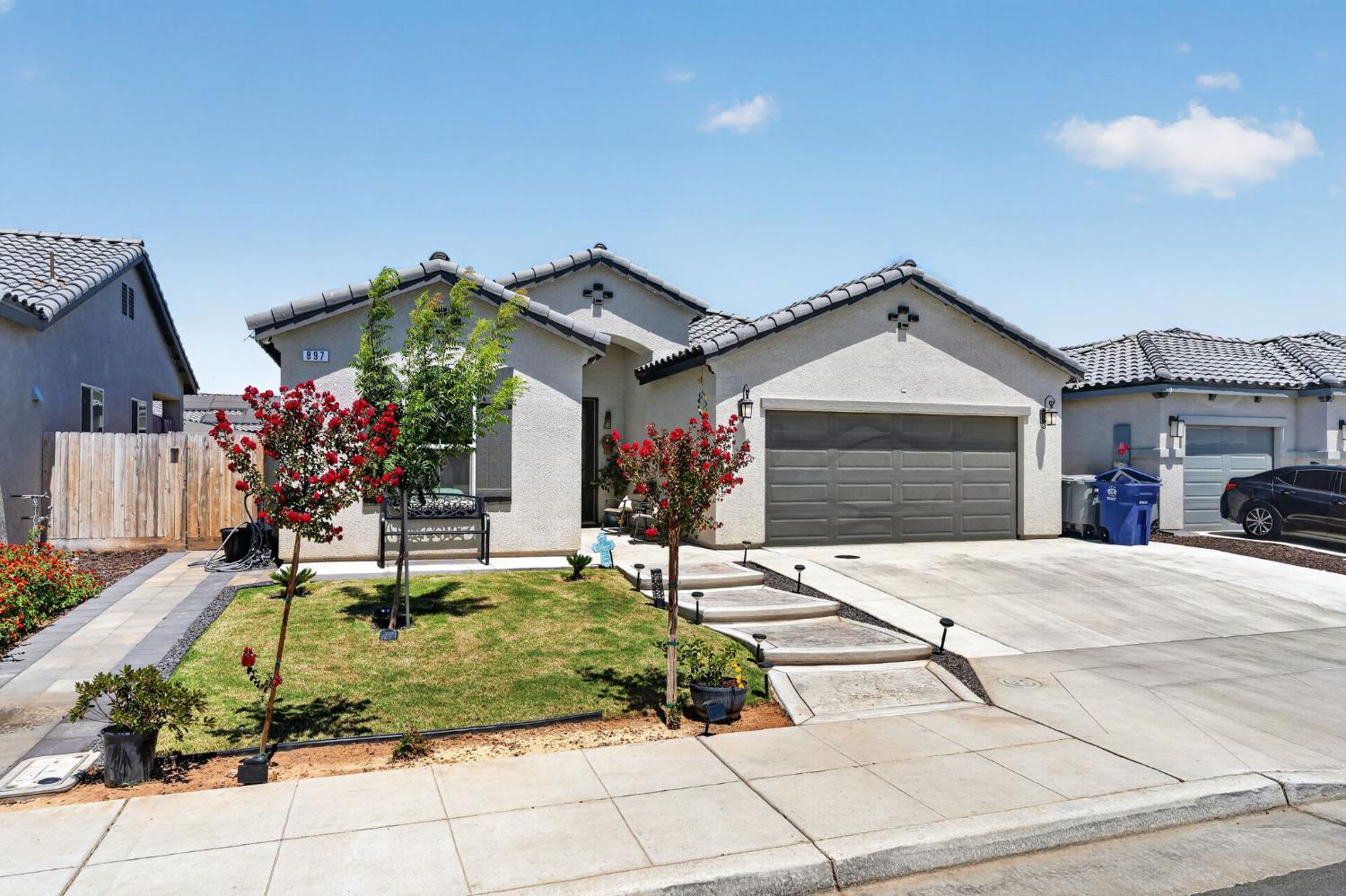 897 Gunnison Dr, Madera, CA 93638