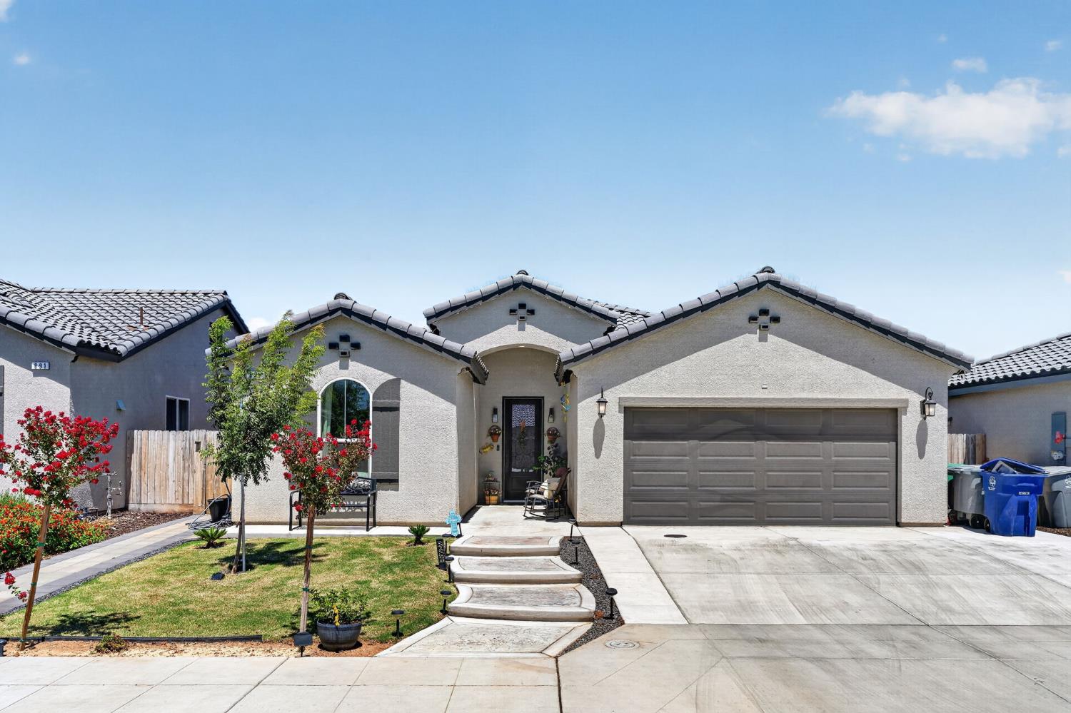 897 Gunnison Dr, Madera, CA 93638