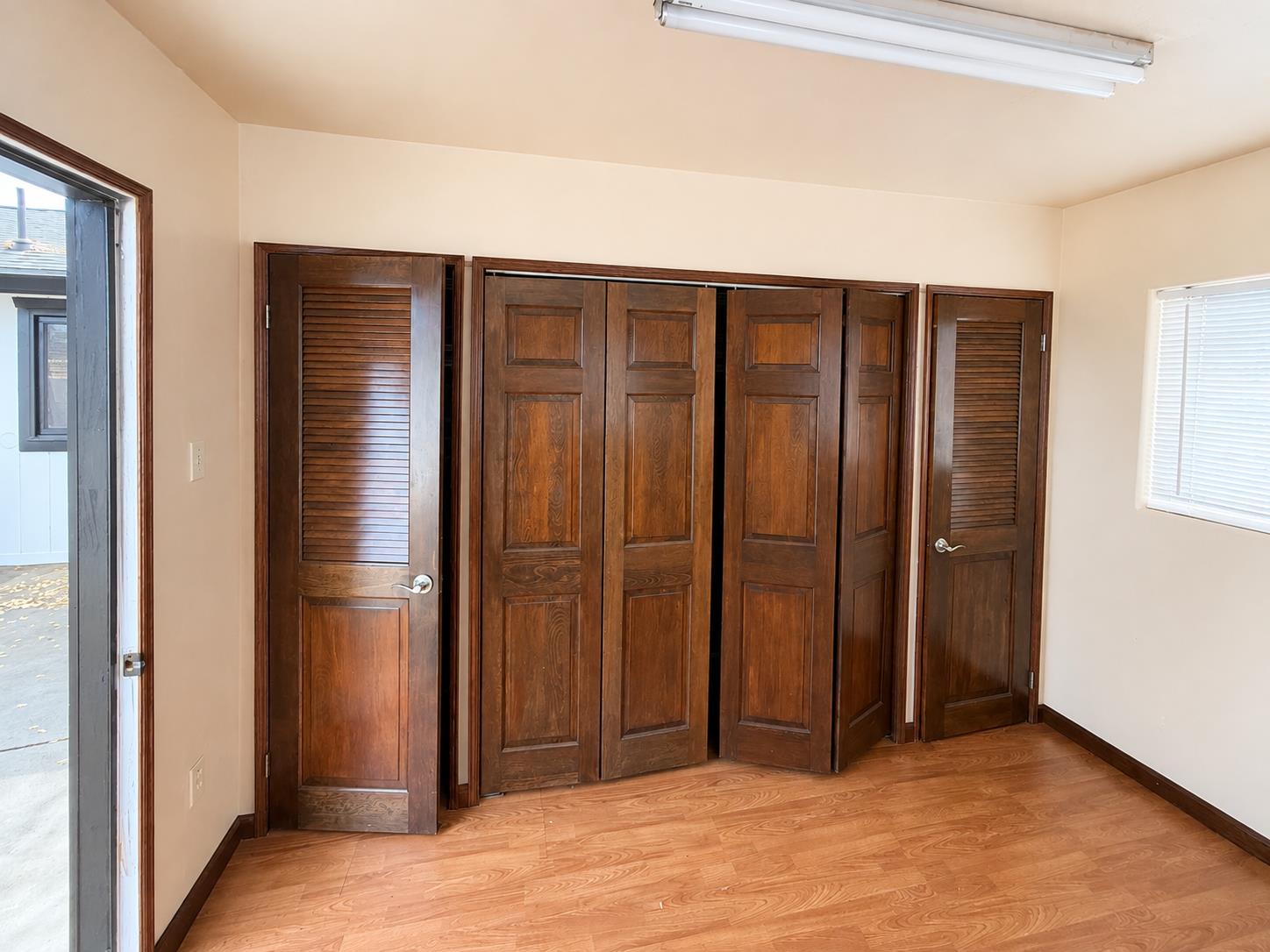 9846 Alamo Dr, La Grange, CA 95329